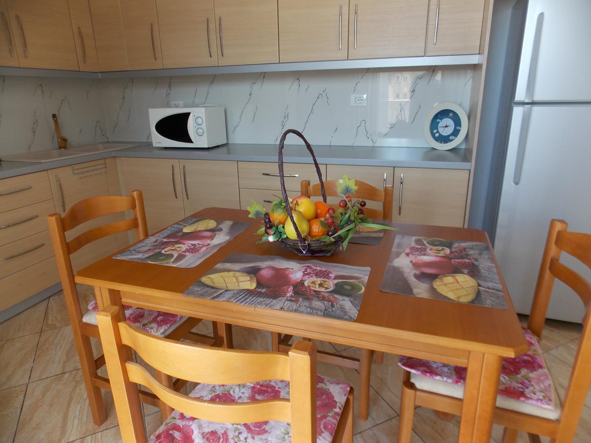 Zeta'S Apartments Sarande Ngoại thất bức ảnh