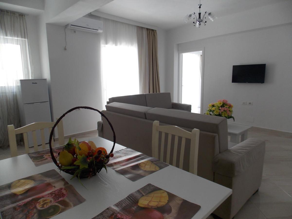 Zeta'S Apartments Sarande Ngoại thất bức ảnh