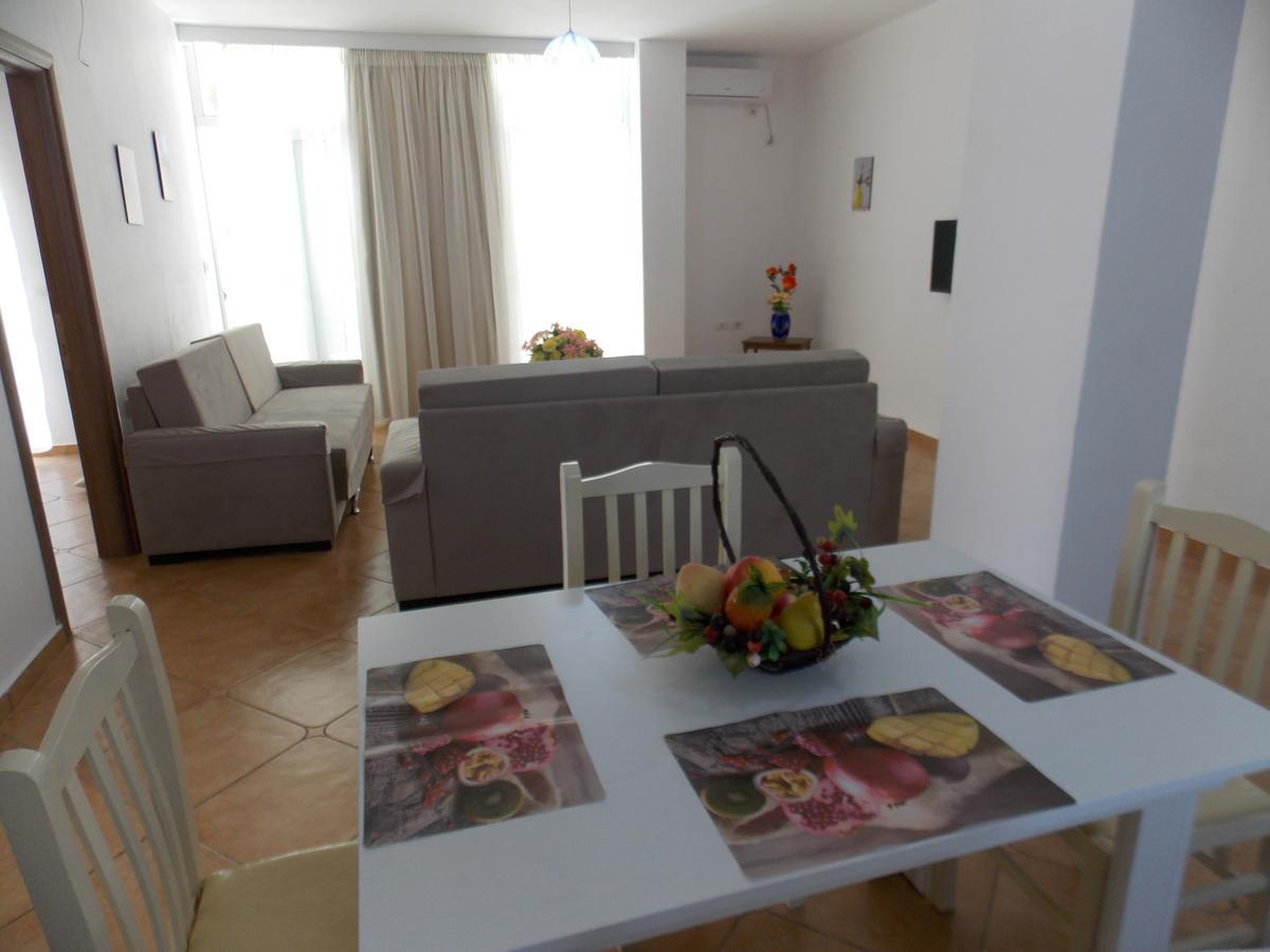 Zeta'S Apartments Sarande Ngoại thất bức ảnh