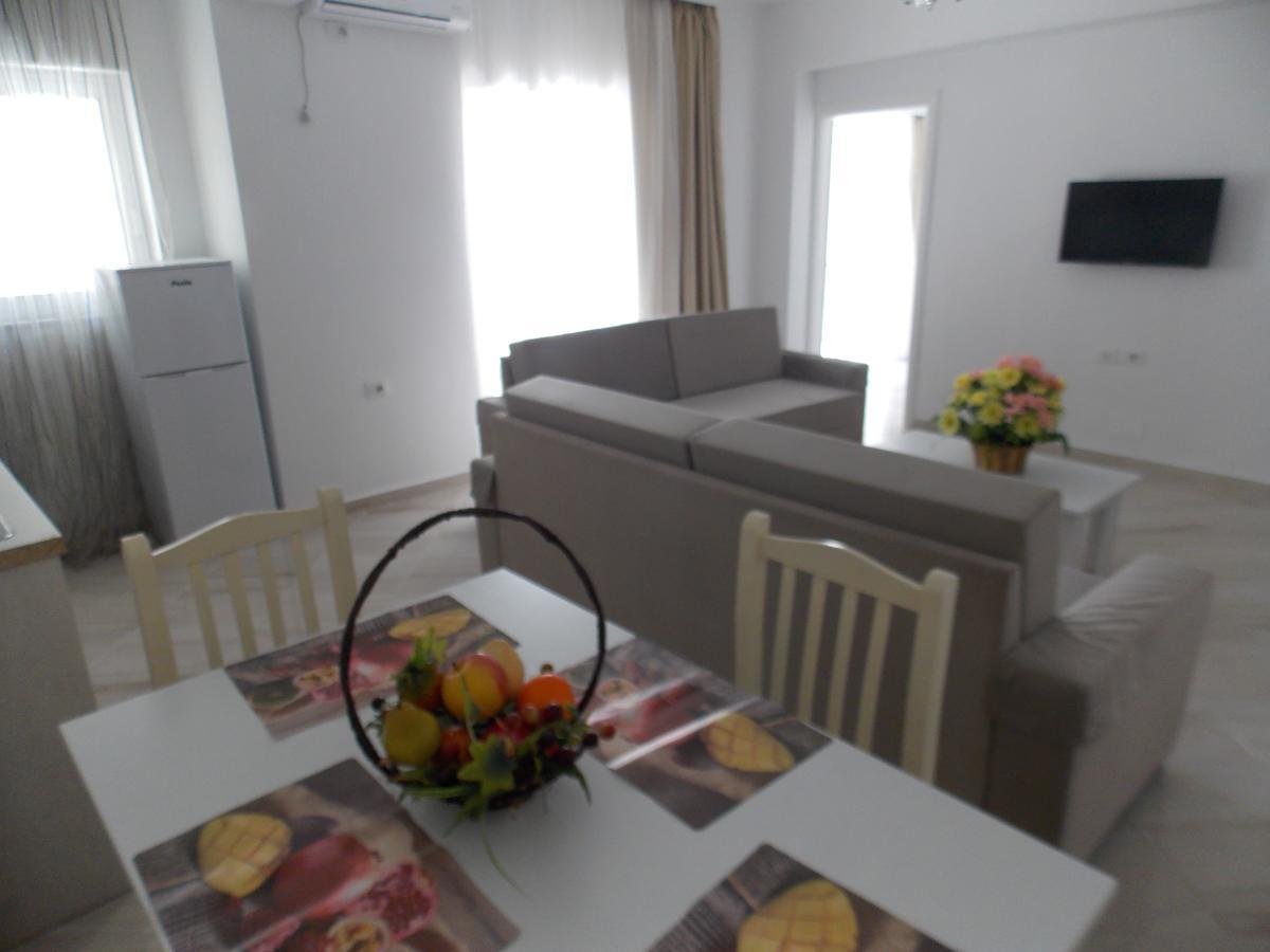 Zeta'S Apartments Sarande Ngoại thất bức ảnh