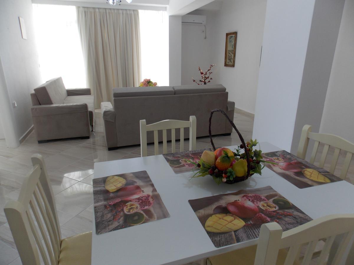Zeta'S Apartments Sarande Ngoại thất bức ảnh