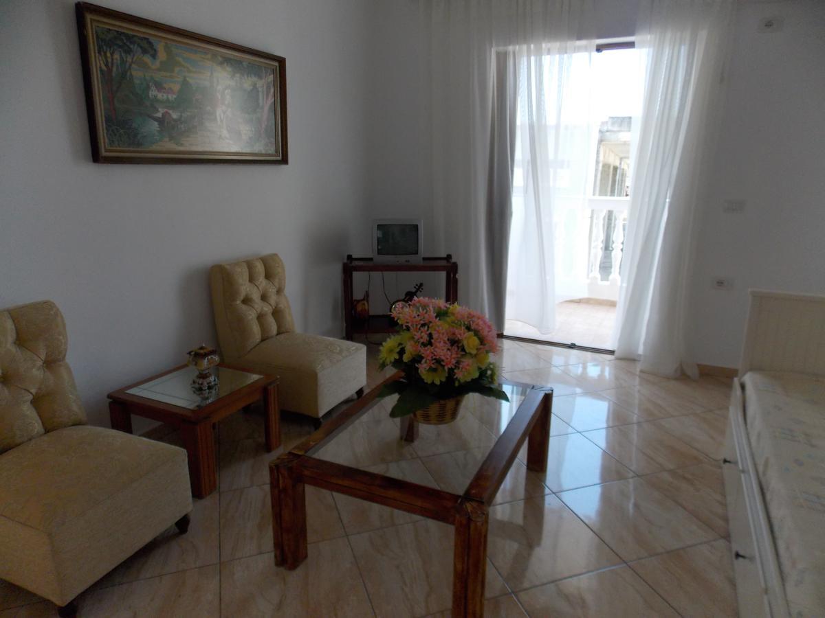 Zeta'S Apartments Sarande Ngoại thất bức ảnh